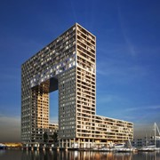beeldbepalende-pontsteiger-verrijst-in-west-met-366-woningen kopie.jpg